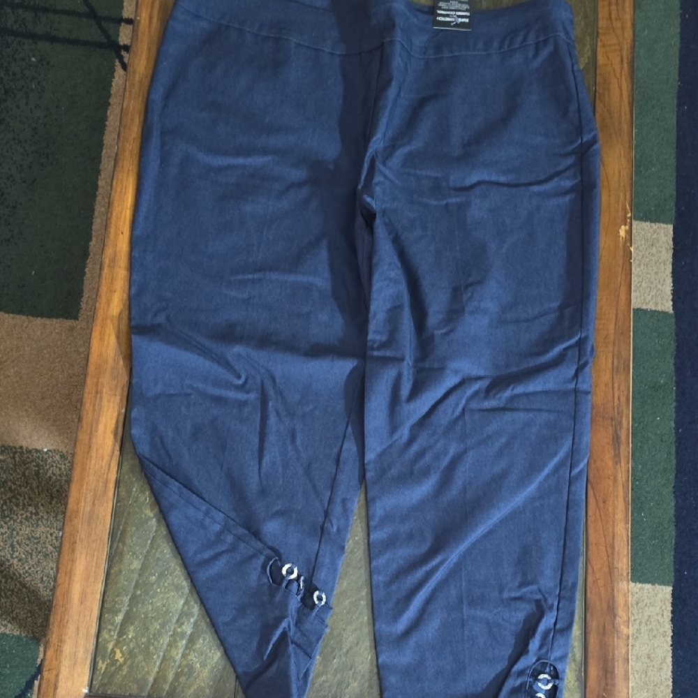 Womens Ankle Pants